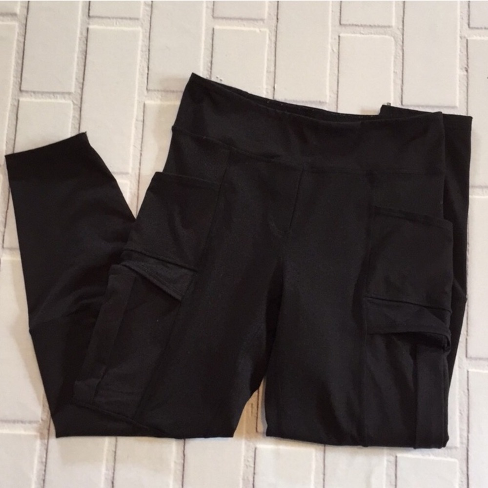 Lululemon crops